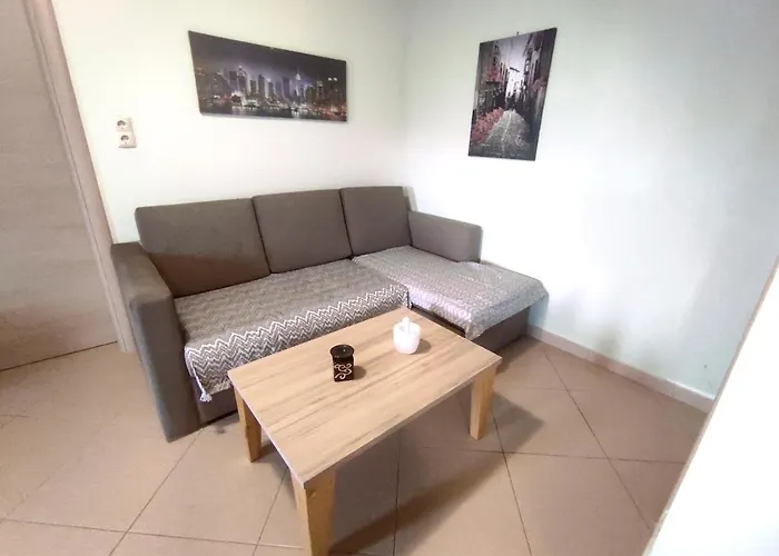 Poli's Ideal - Fully Renovated ! Feriehus *
